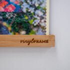 Vinyl Frame Bamboe closeup logo